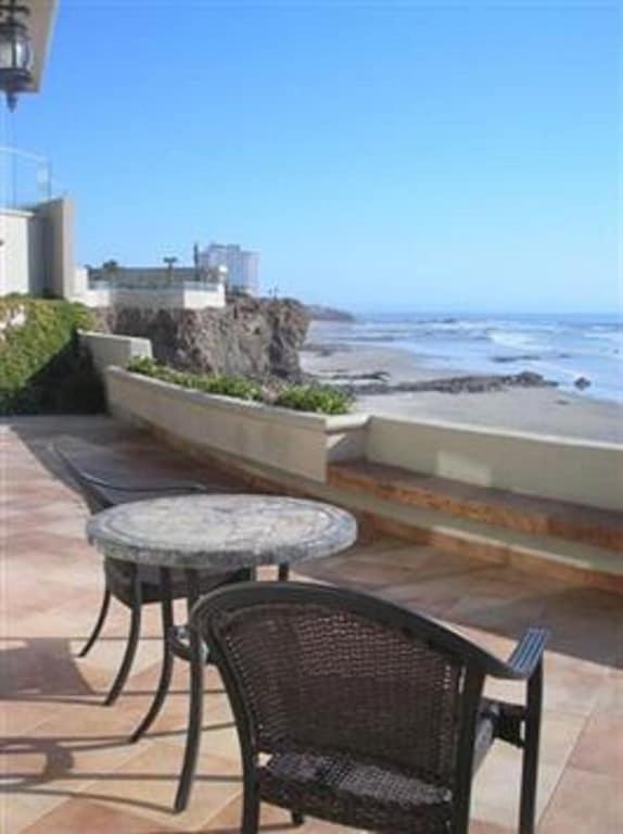Ferienwohnung 'Luxury Oceanfront Penthouse With Pools, Jacuzzis And Spectacular Ocean Views' Rosarito Exterior foto